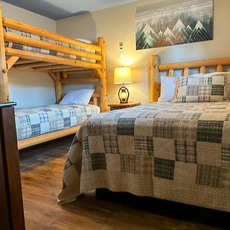 Lone Fir Resort Cougar Esterno foto