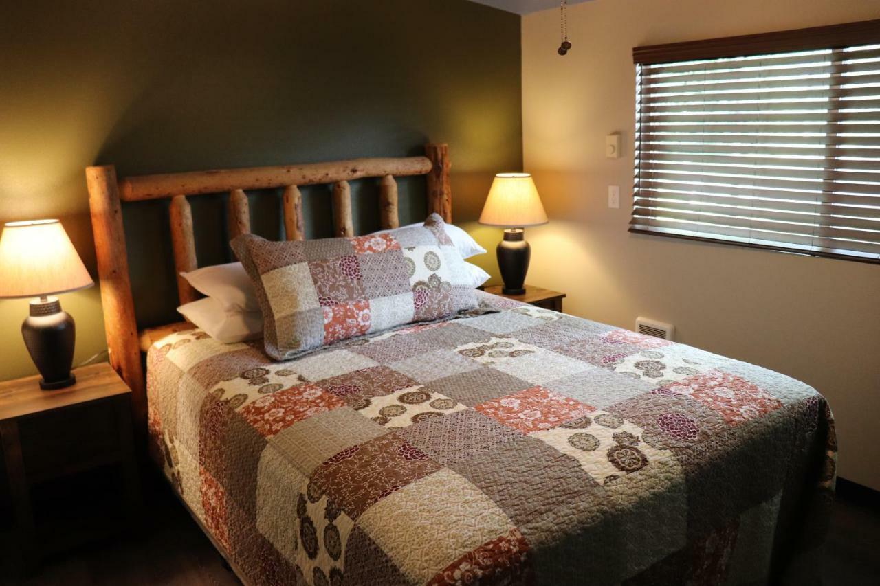 Lone Fir Resort Cougar Esterno foto
