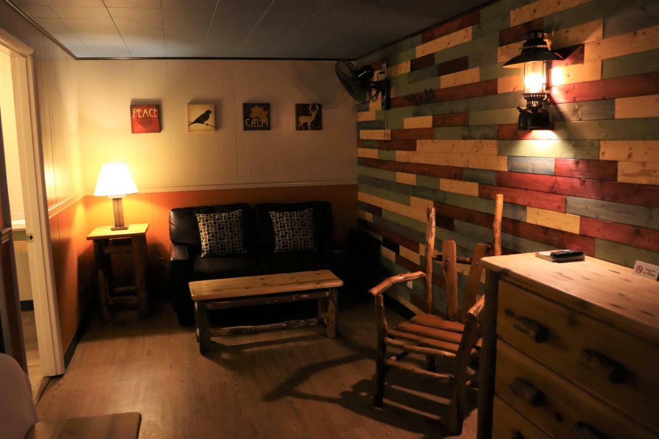 Lone Fir Resort Cougar Esterno foto