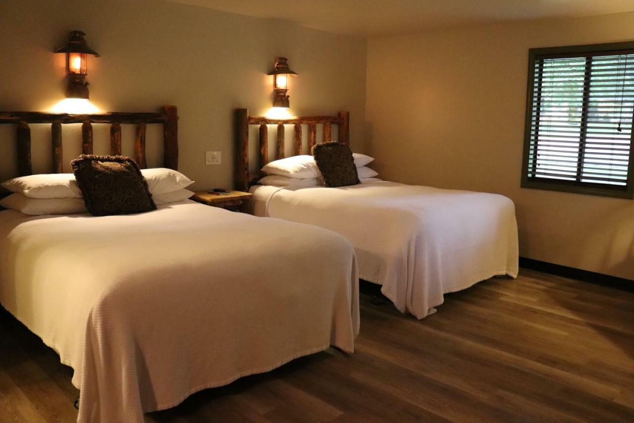 Lone Fir Resort Cougar Esterno foto