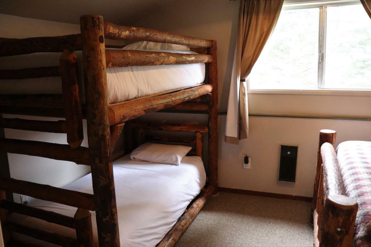 Lone Fir Resort Cougar Esterno foto