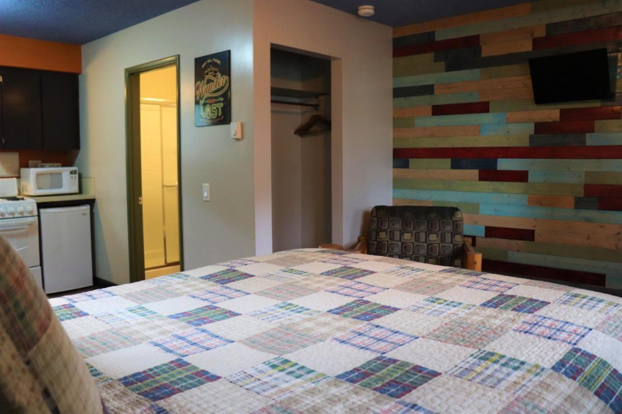 Lone Fir Resort Cougar Esterno foto