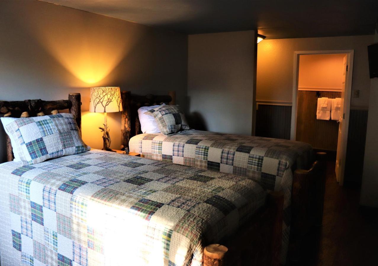 Lone Fir Resort Cougar Esterno foto