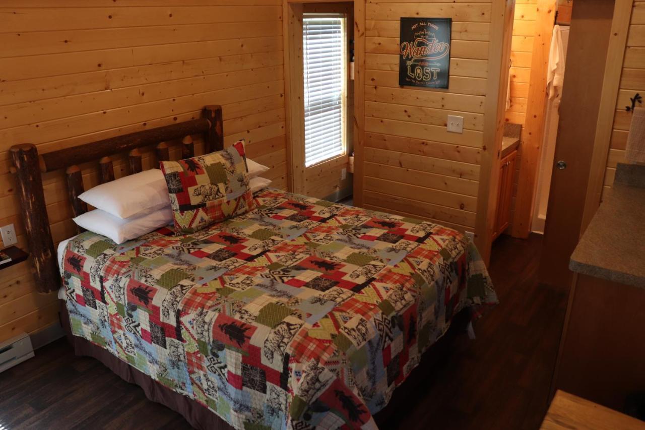 Lone Fir Resort Cougar Esterno foto
